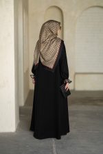 عبا نارین