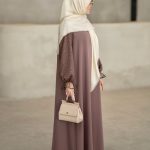 عبا ونوس شکلاتی