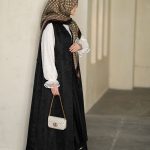 وست نگین مشکی