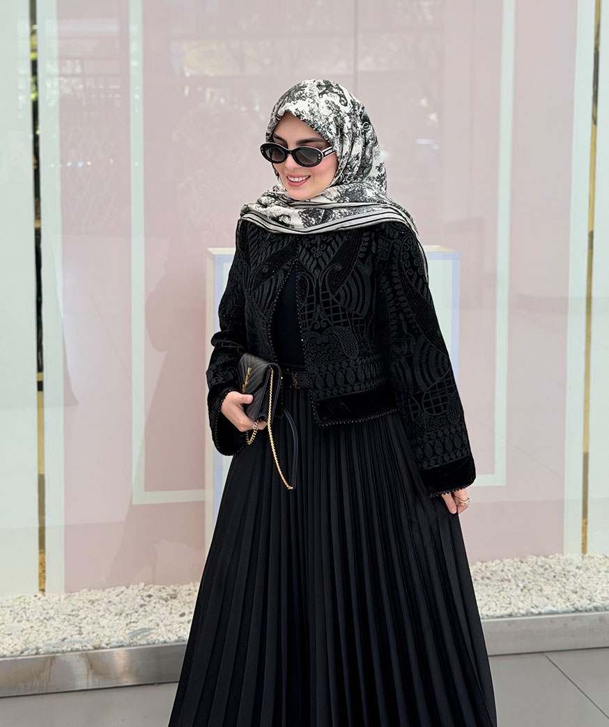 IMG_149۱7 دامن پلیسه مشکی - Image 1