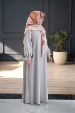 عبا نگین طوسی