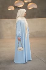 عبا نگین ابی