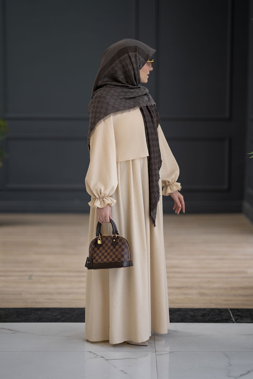 IMG_9384 عبا لعیا کرم - Image 1
