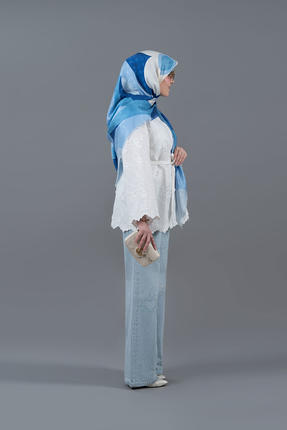 IMG_0027 مانتو خامه دوزی سفید - Image 1