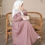 عبا اطلس با رنگی خاص و متفاوت