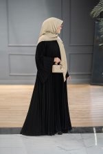 عبا روژان با طراحی پلیسه